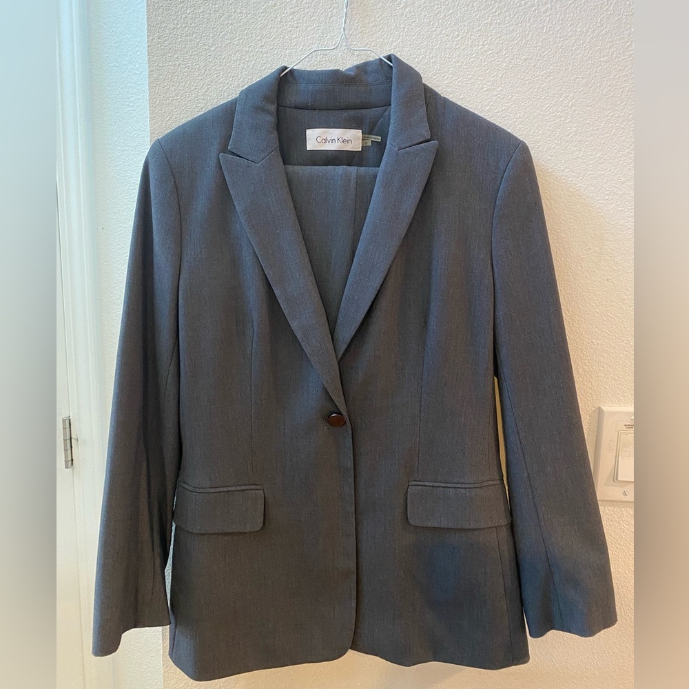Calvin Klein Gray Pants Suit Set